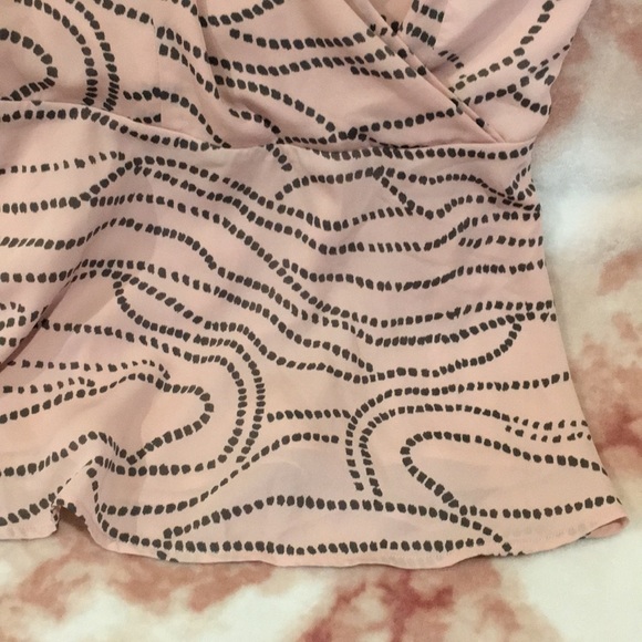 cAbi Blush Grey Print Dress Top Size 4 NWOT zipper - Picture 5 of 14